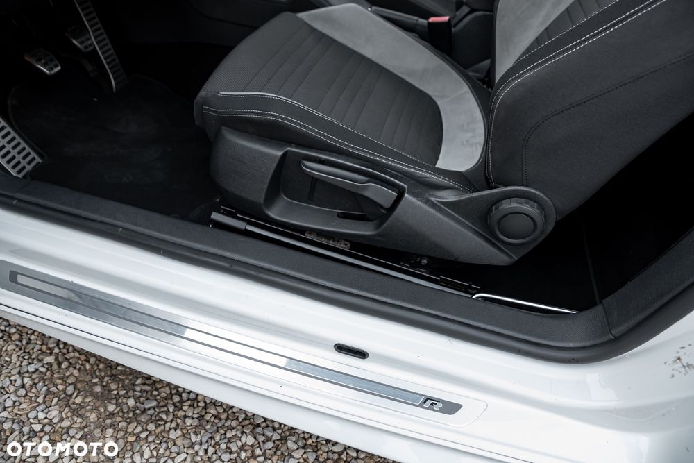 Volkswagen Scirocco R - 17