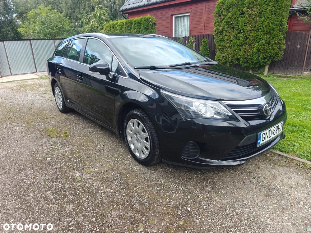 Toyota Avensis 2.0 D-4D Active - 7