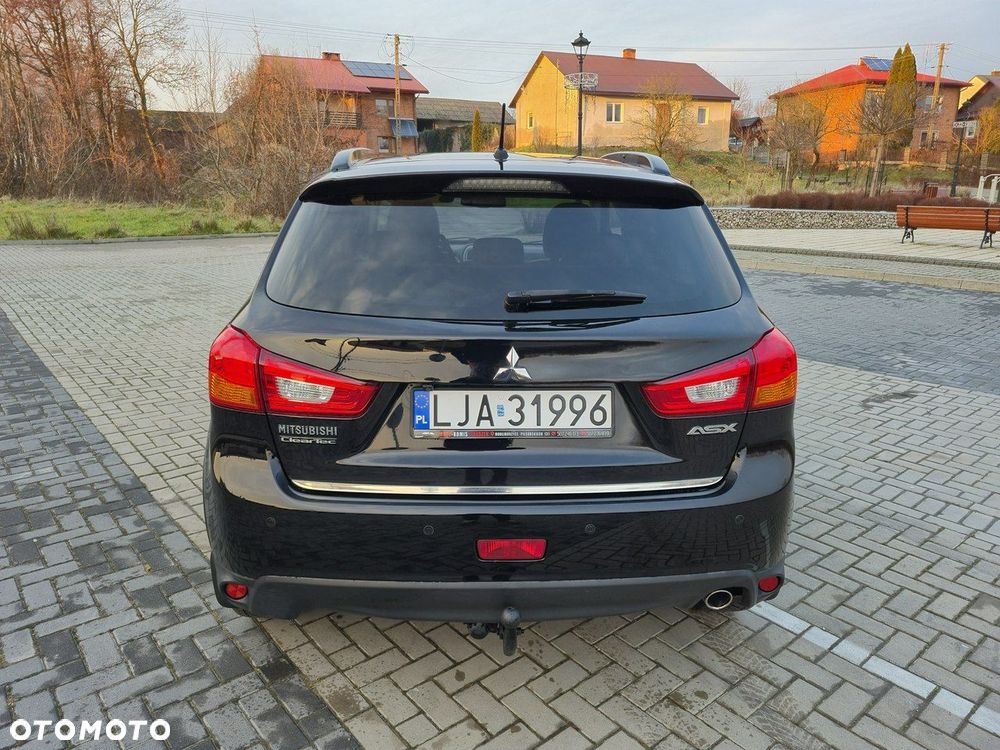 Mitsubishi ASX - 4