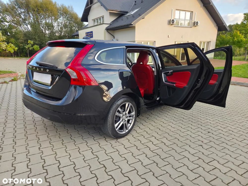 Volvo V60 D3 Geartronic Momentum - 22