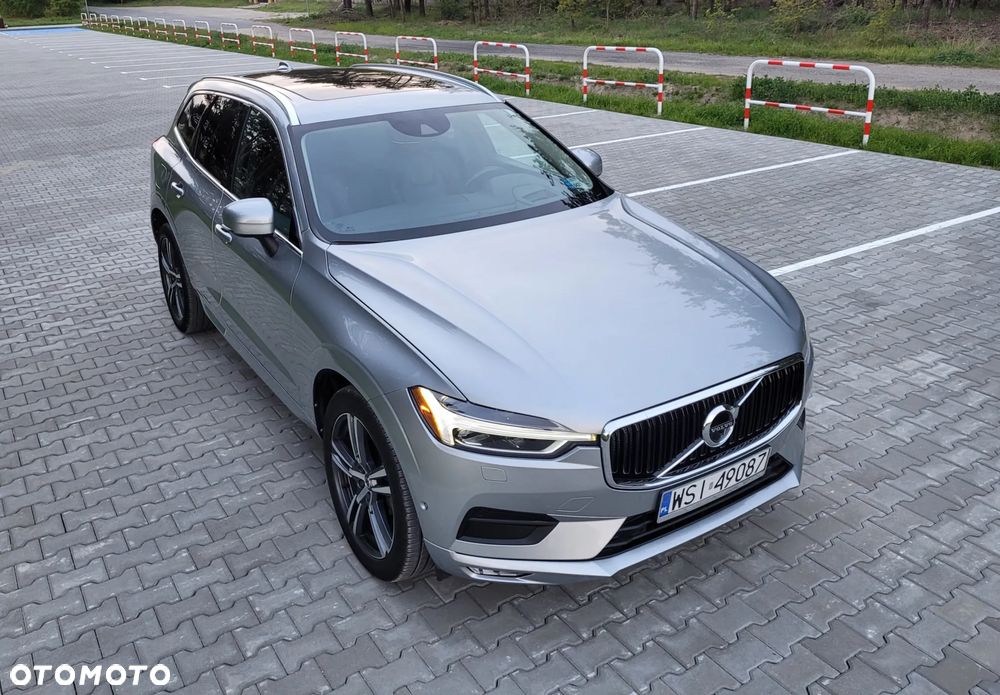 Volvo XC 60 T6 AWD Geartronic Momentum - 9