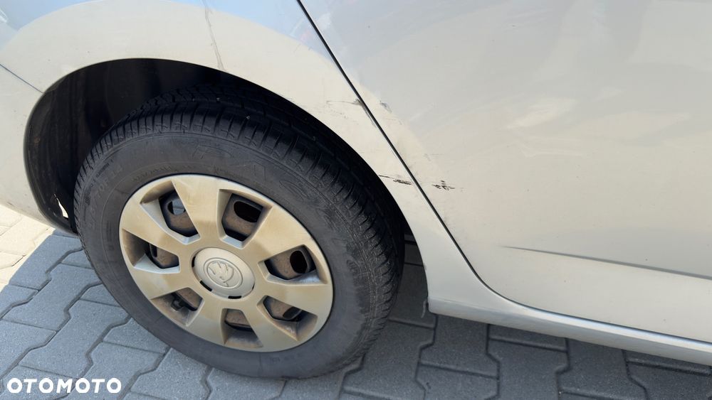 Skoda Fabia 1.2 TSI Ambition - 4
