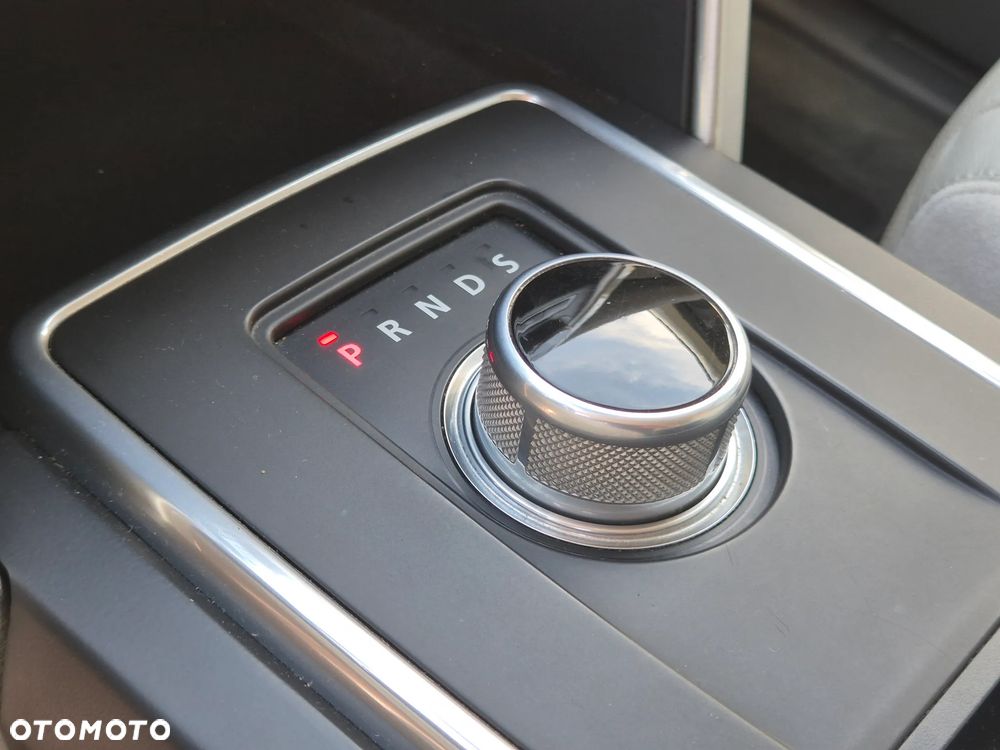Land Rover Discovery Sport - 30