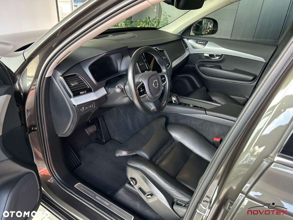 Volvo XC 90 - 7