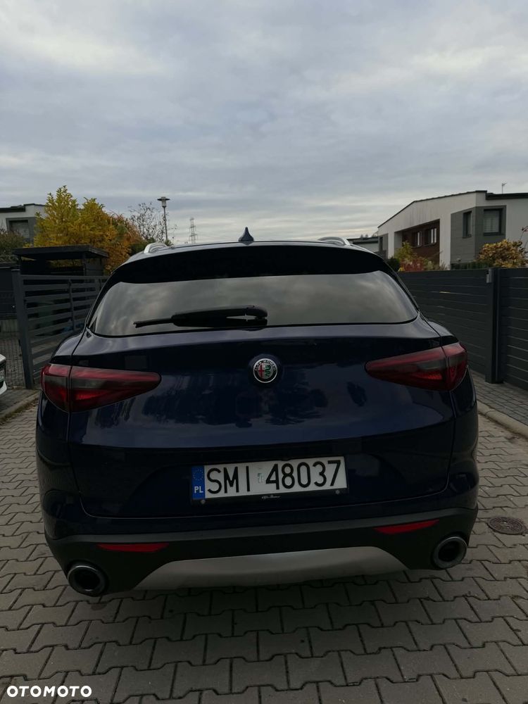 Alfa Romeo Stelvio - 20