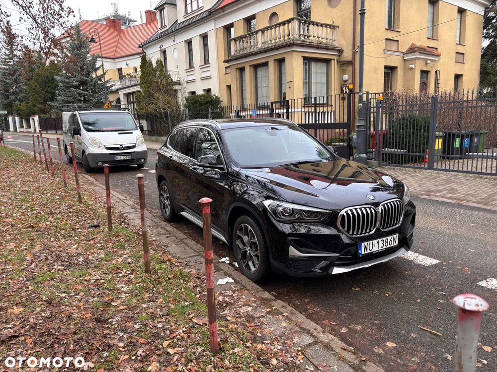 BMW X1 sDrive18i xLine - 4