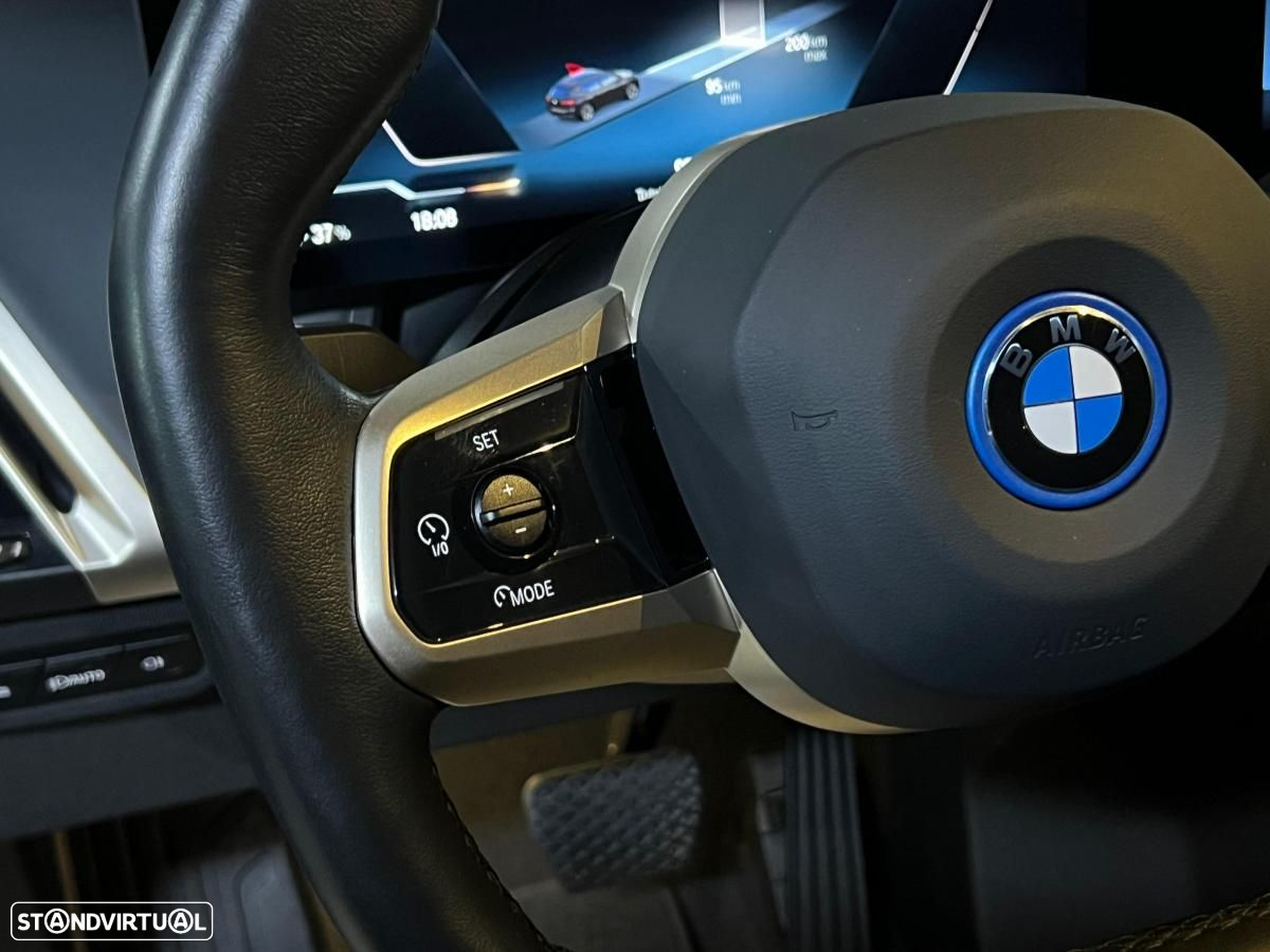 BMW iX M60 - 34