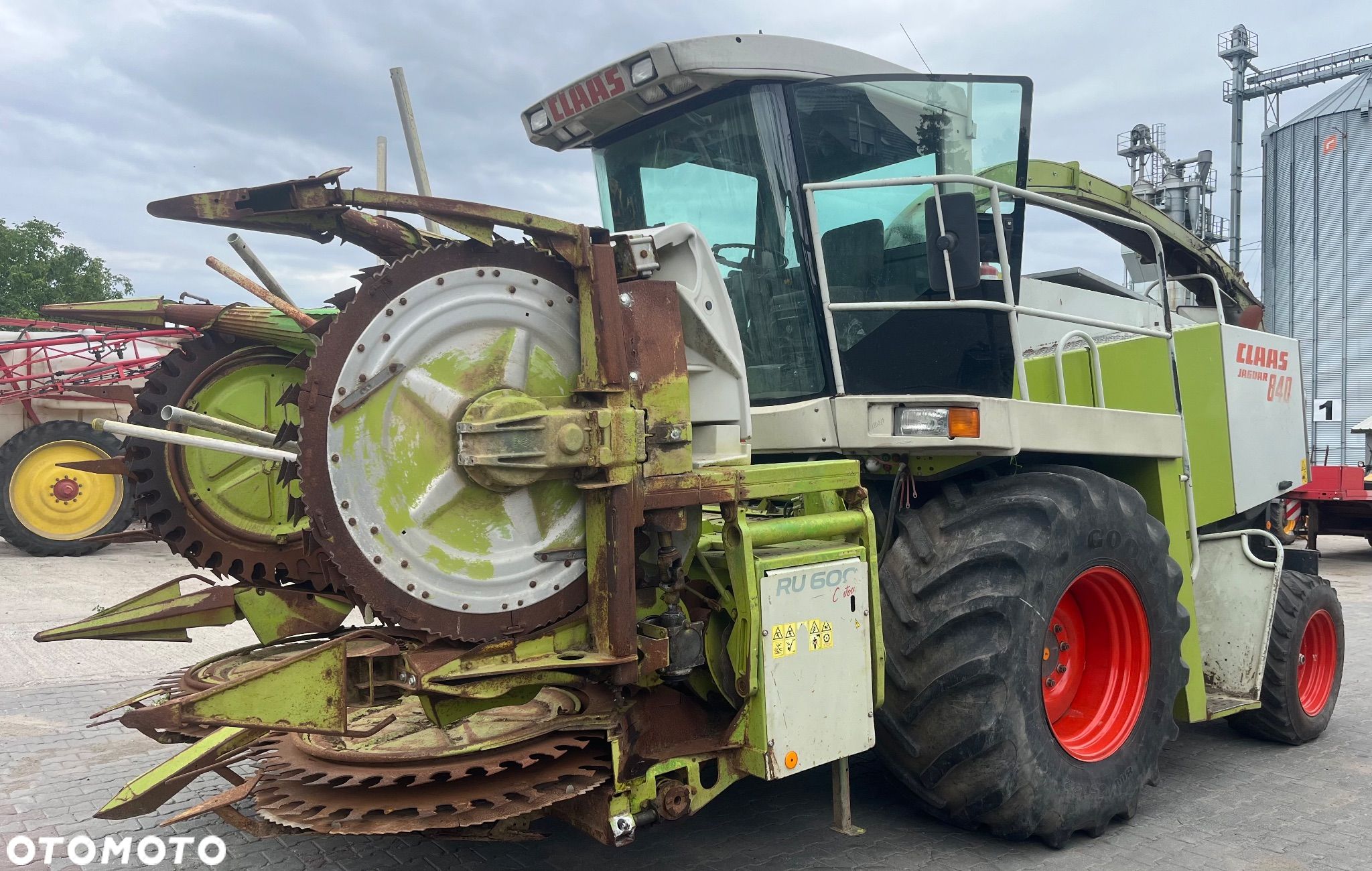 Claas Jaguar 840 + RU 600 - 1