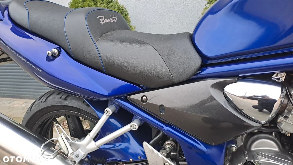 Suzuki Bandit - 24