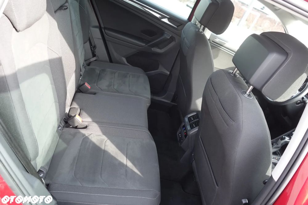 Volkswagen Tiguan 2.0 TSI 4Mot Elegance DSG - 12