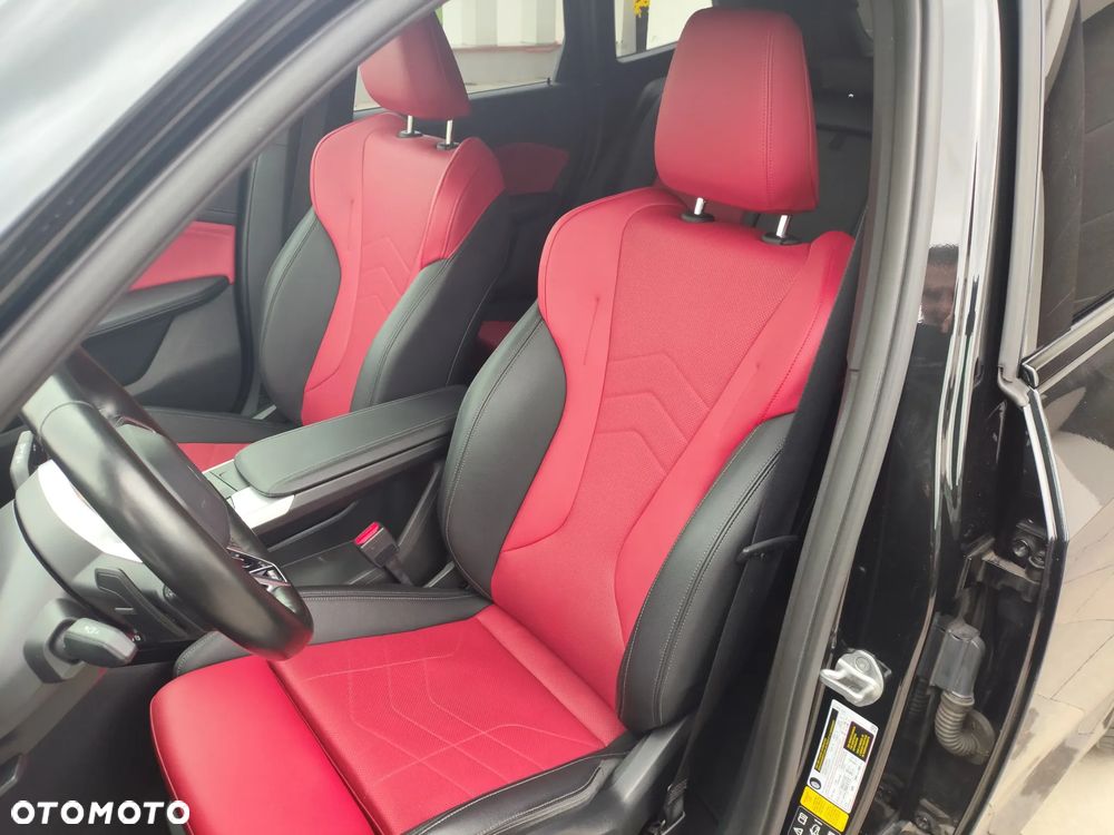 BMW X1 - 24