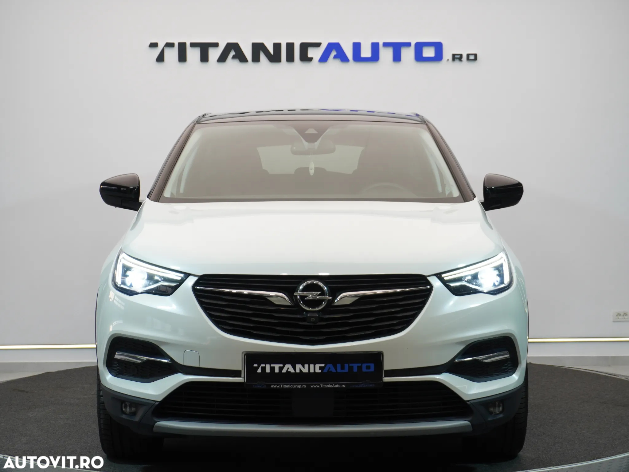 Opel Grandland X 2.0 START/STOP Aut. Ultimate - 6