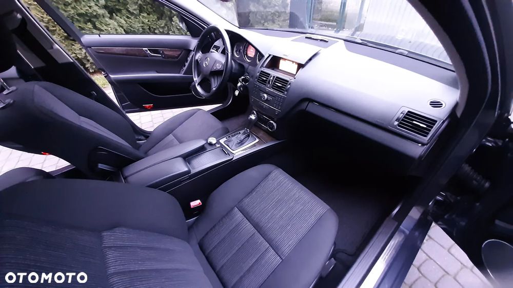 Mercedes-Benz Klasa C 200 Kompressor Elegance - 30