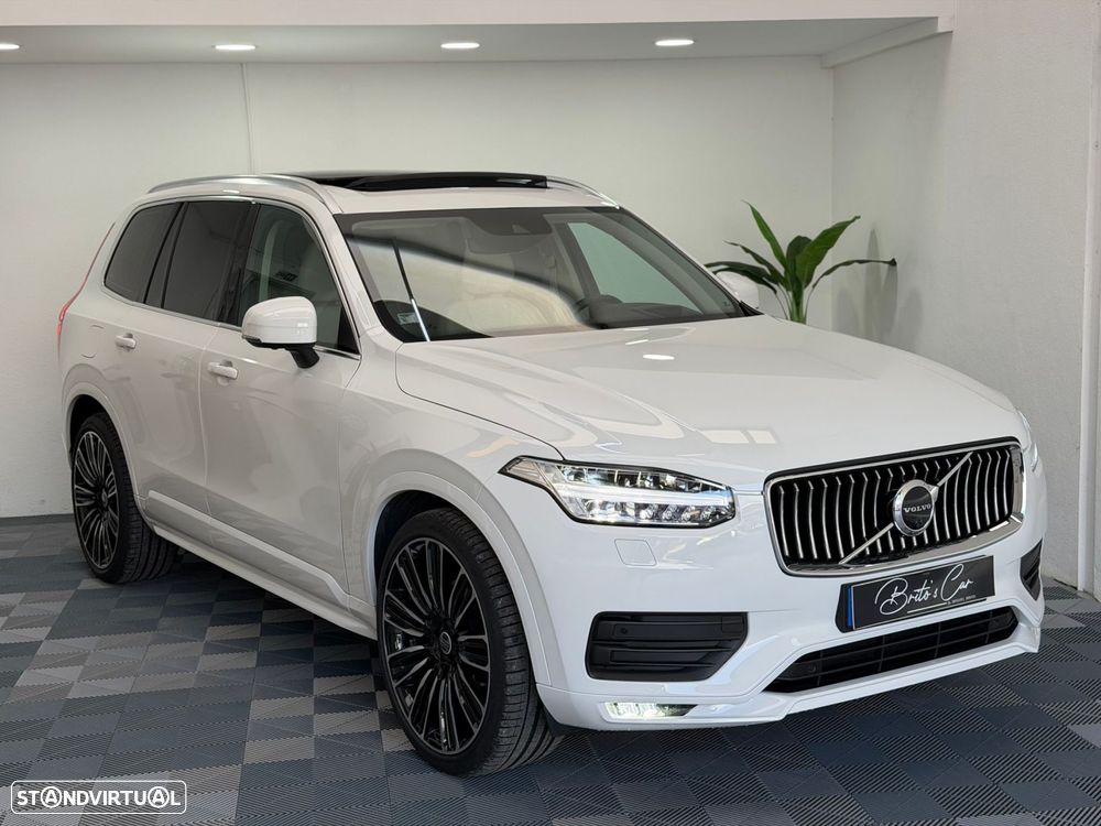 Volvo XC 90 2.0 B5 Momentum Plus AWD - 1