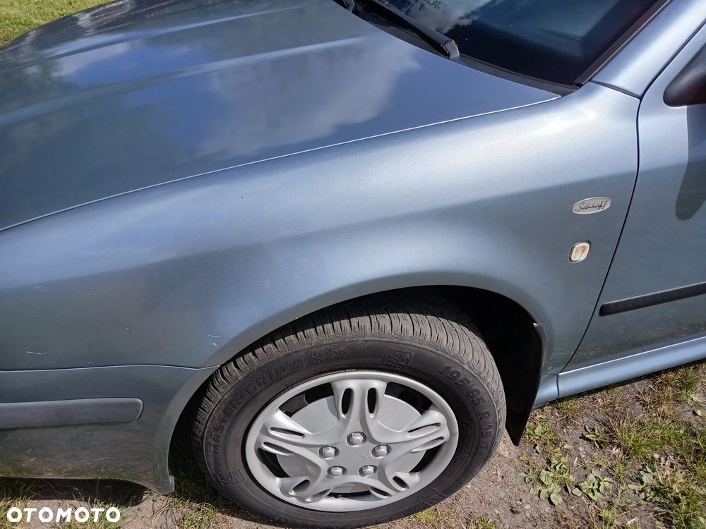 Skoda Octavia 2.0 Ambiente - 16