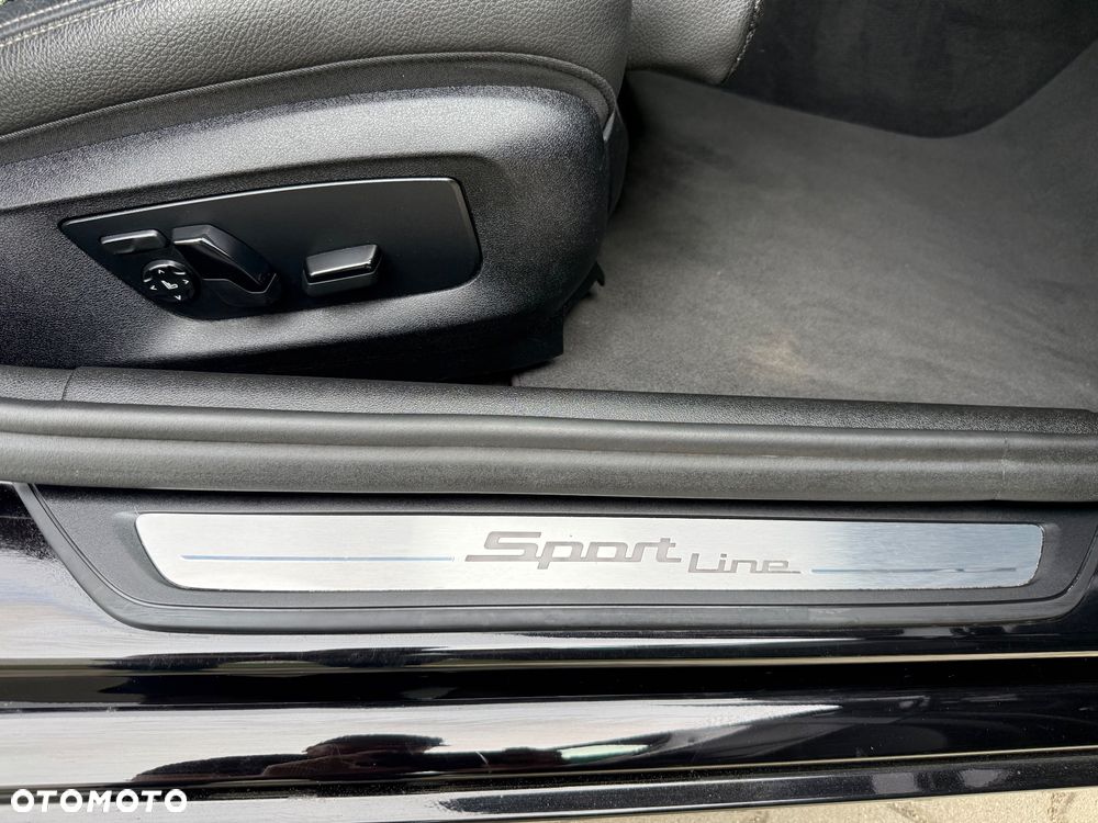 BMW Seria 5 520d Sport Line sport - 30
