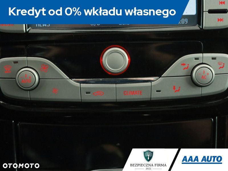 Ford S-Max - 13