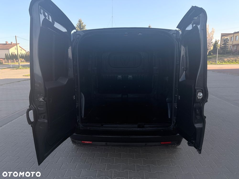 Opel Combo - 32