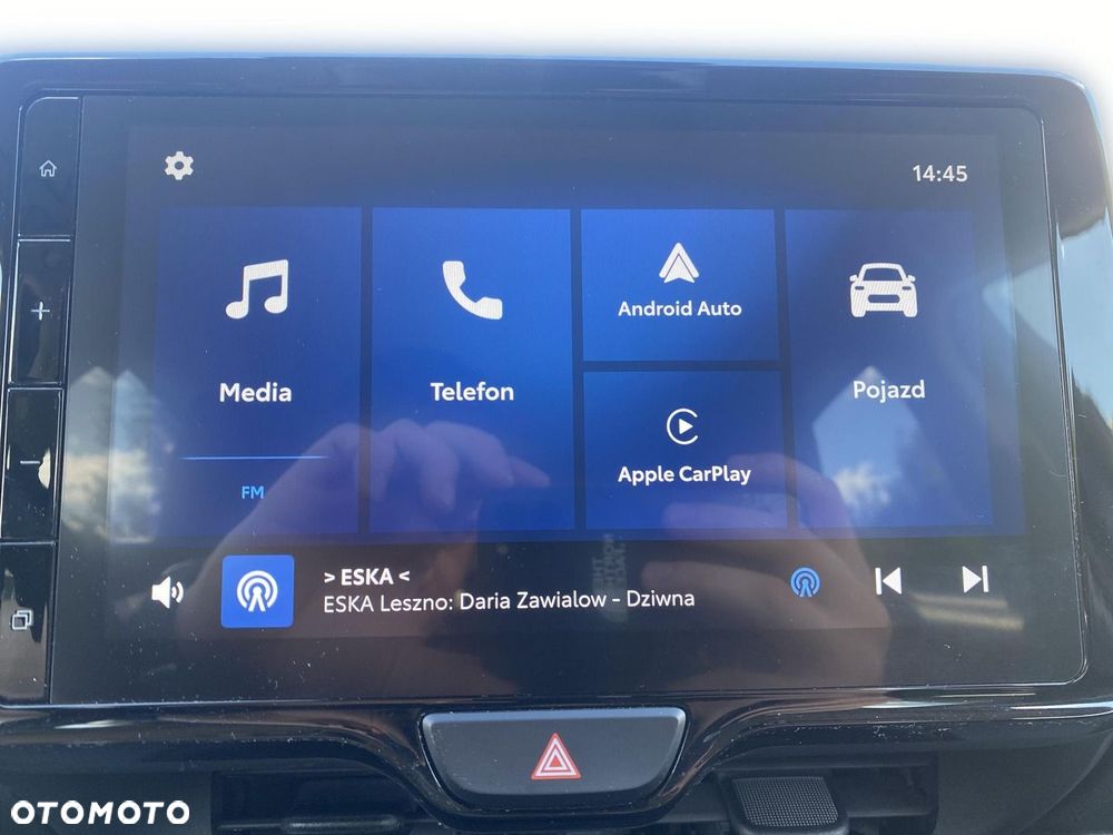 Toyota Yaris Hybrid 1.5 Style - 25