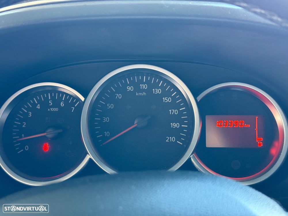 Dacia Lodgy dCi 110 Stepway - 16