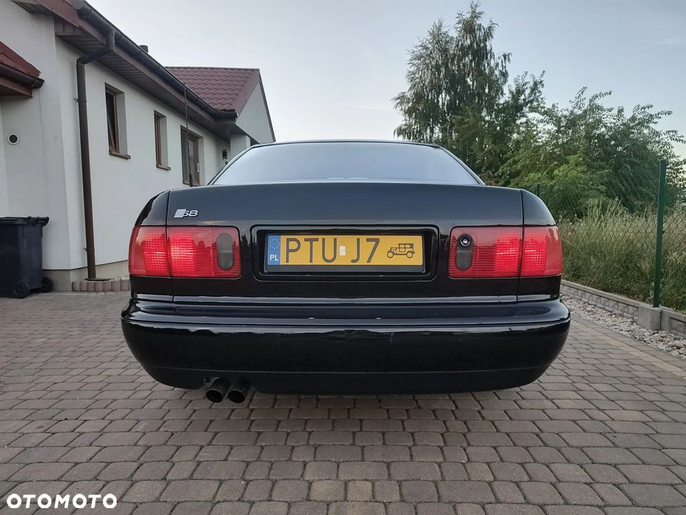 Audi A8 - 5