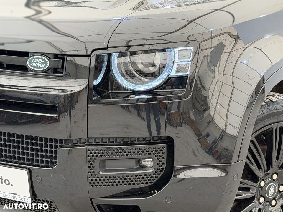 Land Rover Defender - 11