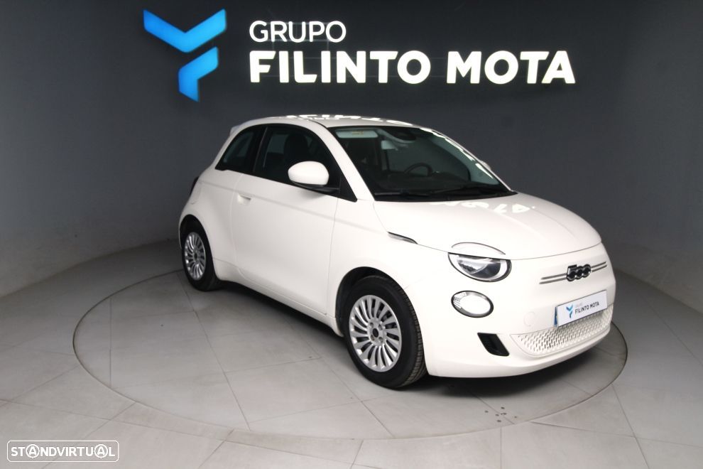 Fiat 500e Action - 8