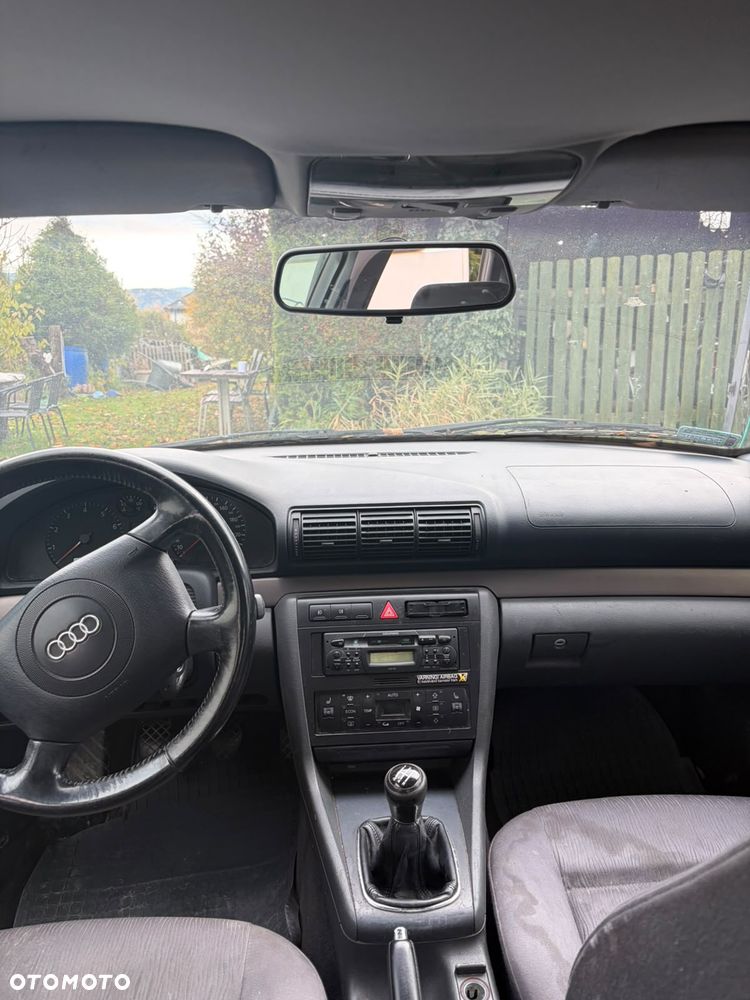 Audi A4 Avant - 8