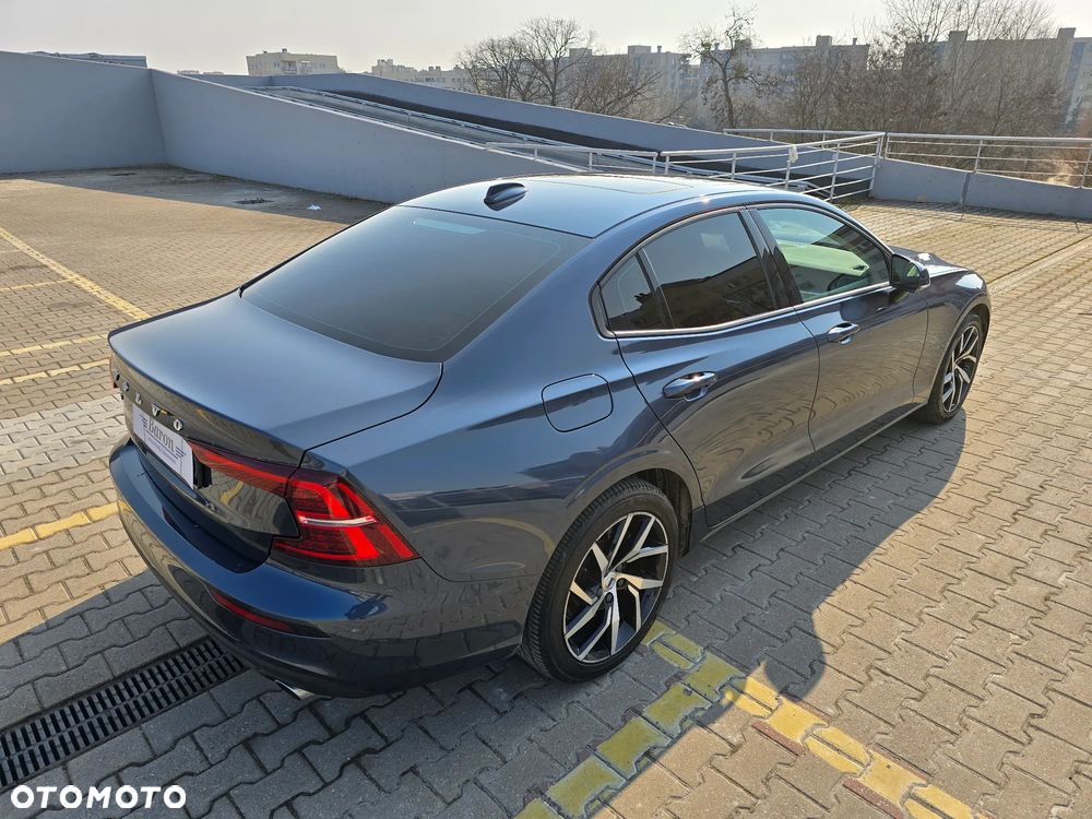 Volvo S60 T5 Momentum Pro - 7