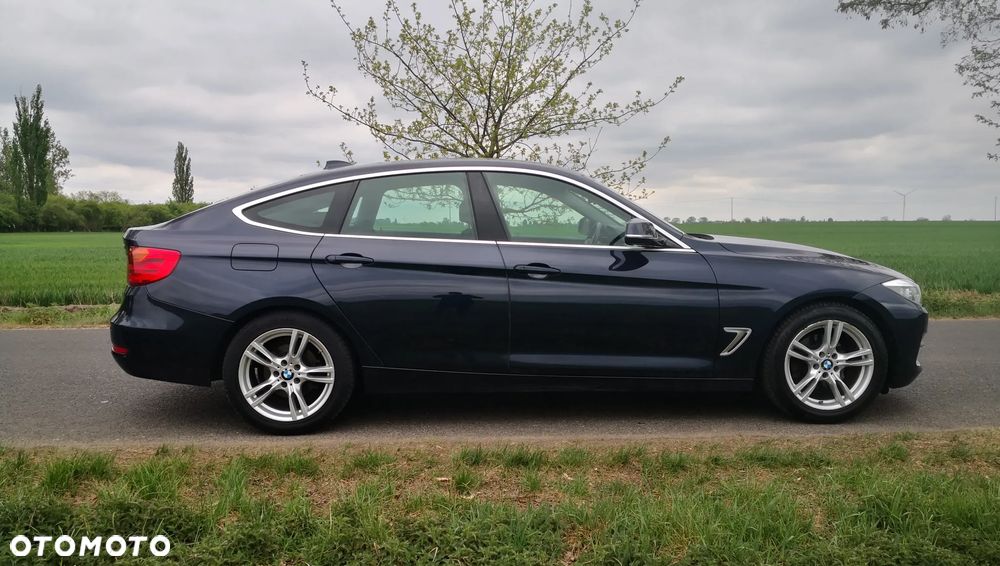 BMW 3GT 320d Sport-Aut - 18