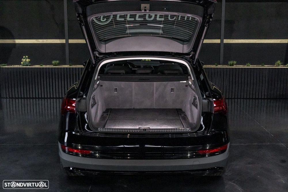 Audi e-tron 55 quattro Advanced - 28