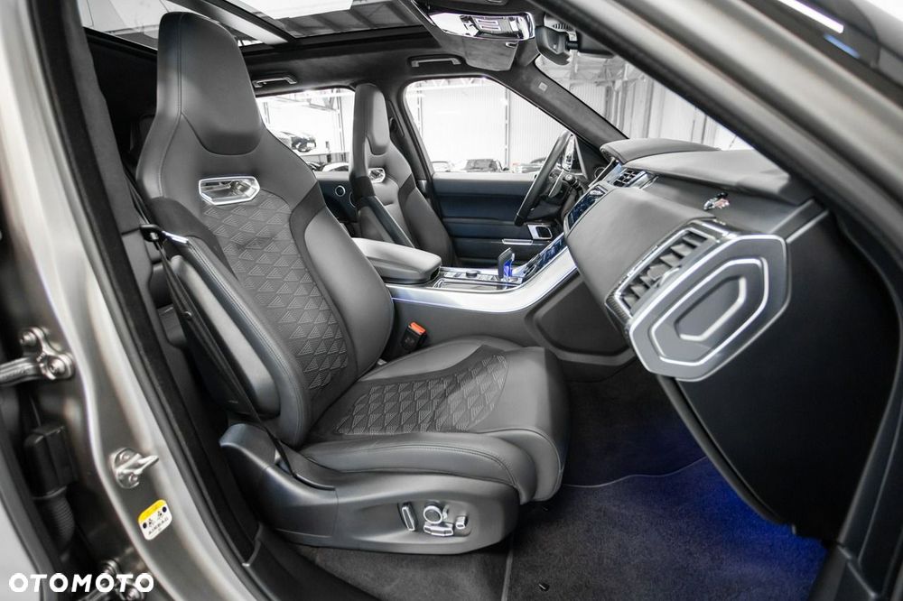Land Rover Range Rover Sport - 24