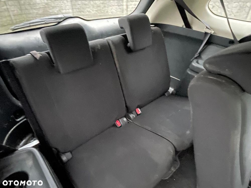 Mitsubishi Outlander 2.2 DI-D 4WD Plus - 16