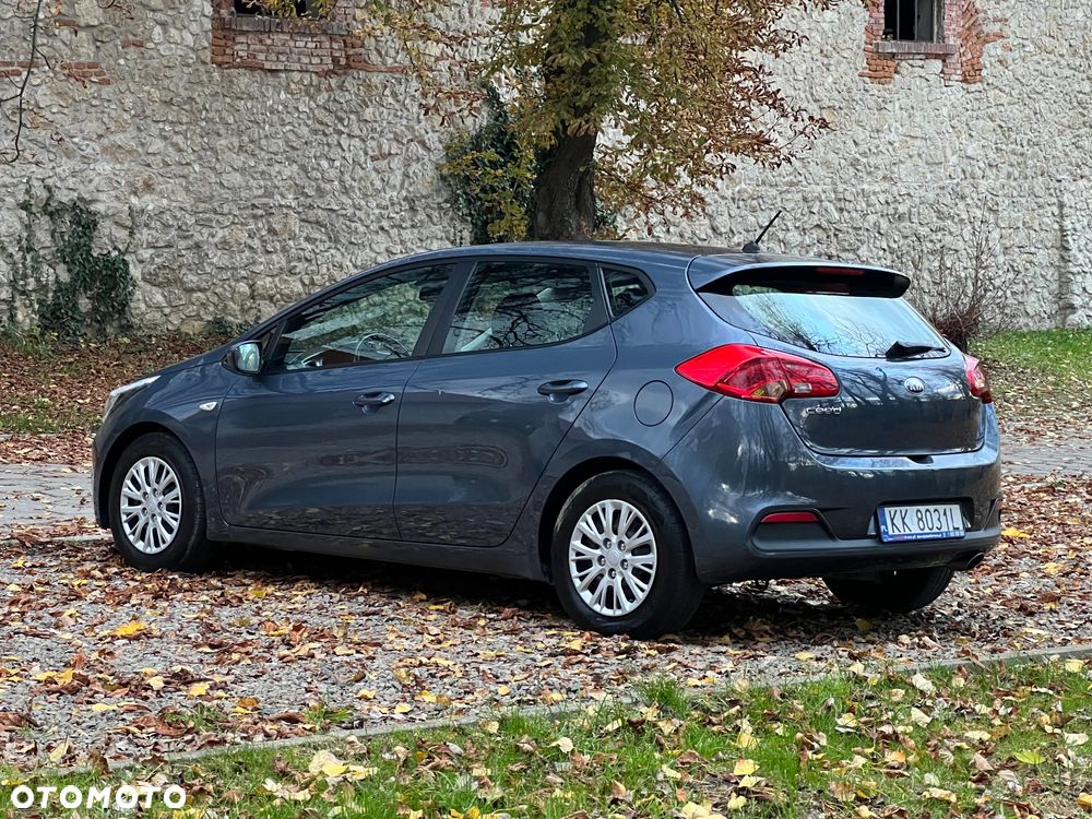 Kia Ceed 1.4 M - 10