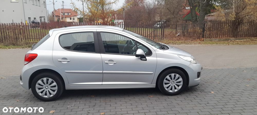 Peugeot 207 1.4 Business Line - 8