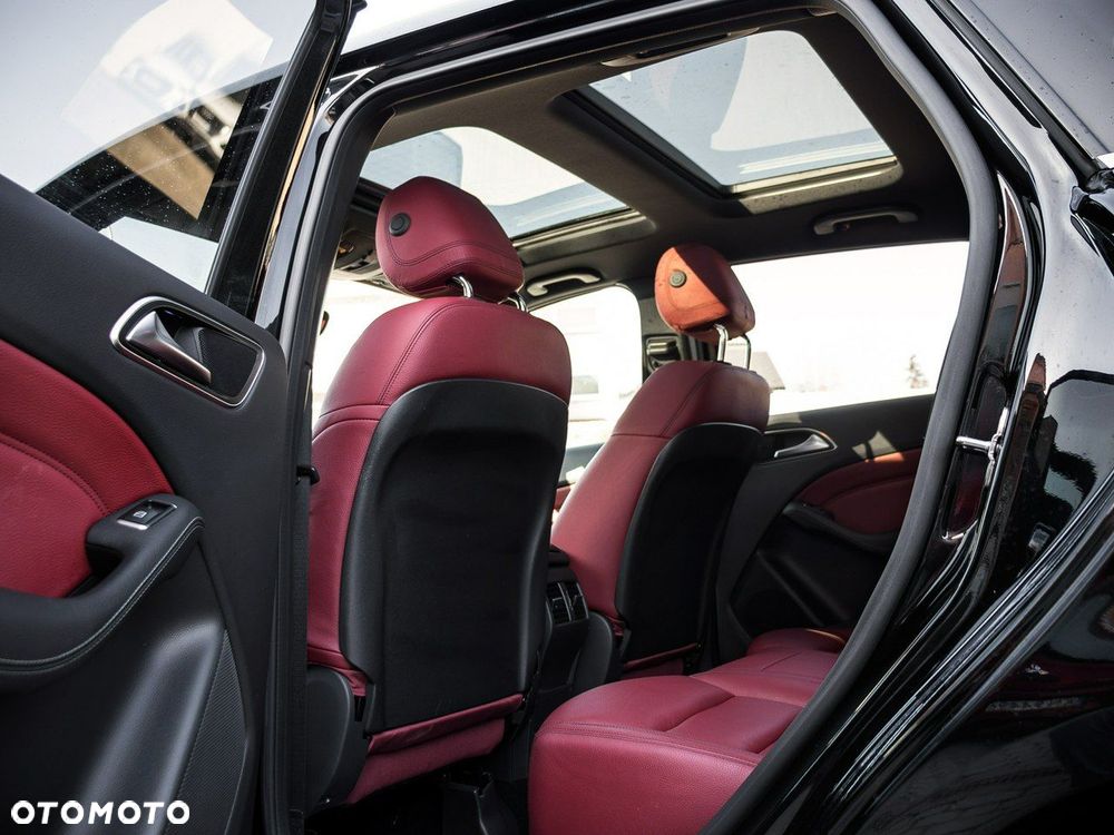 Mercedes-Benz Klasa B 180 (BlueEFFICIENCY) 7G-DCT - 27