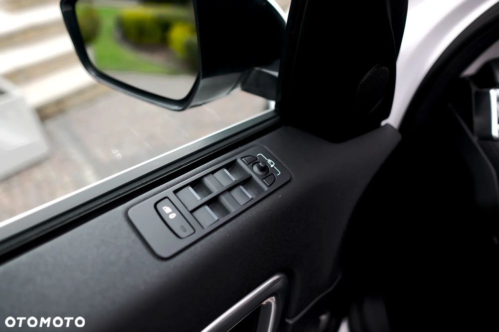 Land Rover Discovery Sport Si4 SE - 33