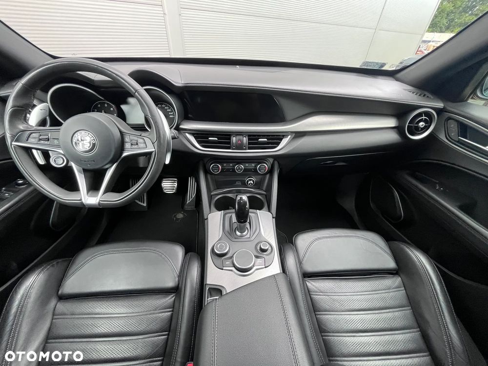 Alfa Romeo Stelvio 2.0 Turbo Executive Q4 - 13