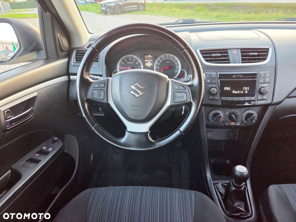 Suzuki Swift 1.2 Club - 29