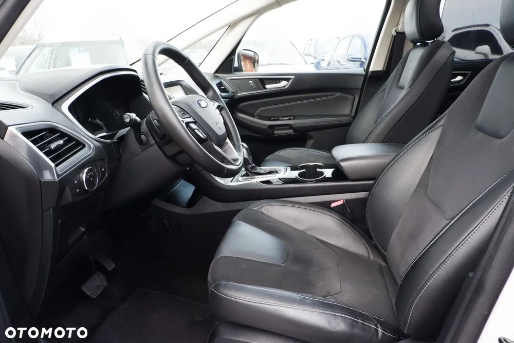 Ford S-Max 2.0 TDCi 4WD Titanium PowerShift - 25