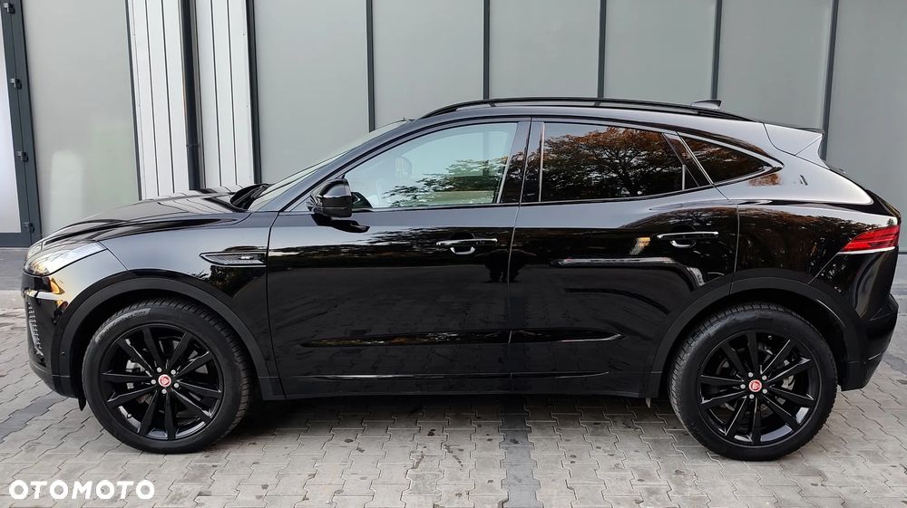 Jaguar E-Pace P300 AWD R-Dynamic SE - 6