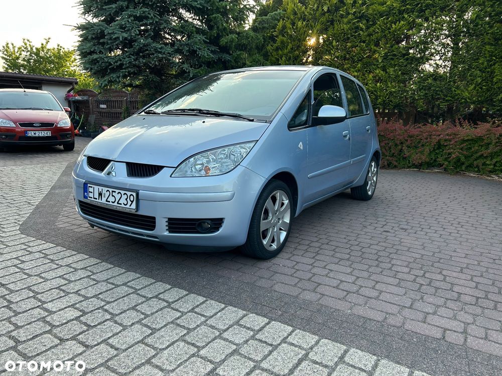Mitsubishi Colt - 8