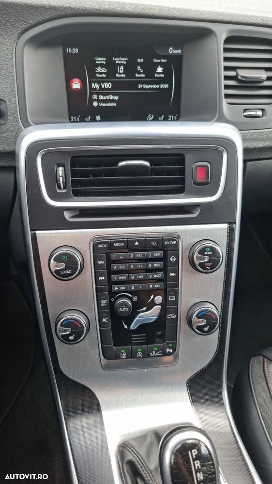 Volvo V60 D5 AWD Geartronic Ocean Race - 8
