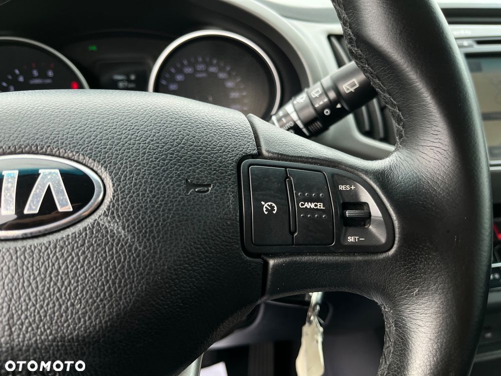 Kia Sportage 1.7 CRDI 2WD Spirit - 12