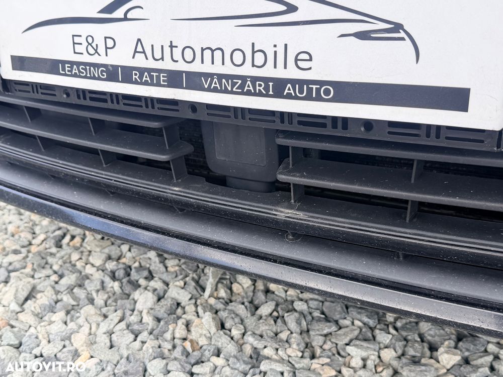 Volkswagen Golf 1.6 TDI BlueMotion Technology Cup - 11