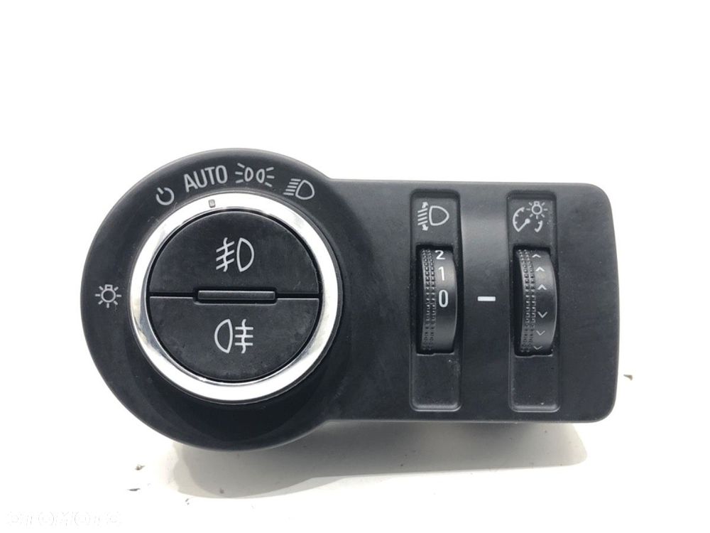 WŁĄCZNIK ŚWIATEŁ - 45.00 PLN - CHEVROLET ORLANDO (J309) 2010 - 2022 1.8 104 kW [141 KM] benzyna - 1