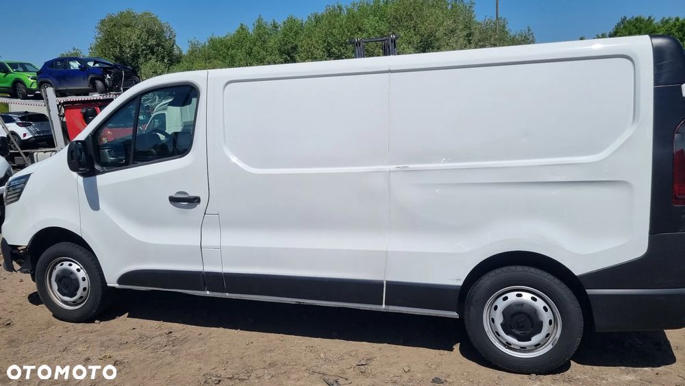 Renault Trafic - 10