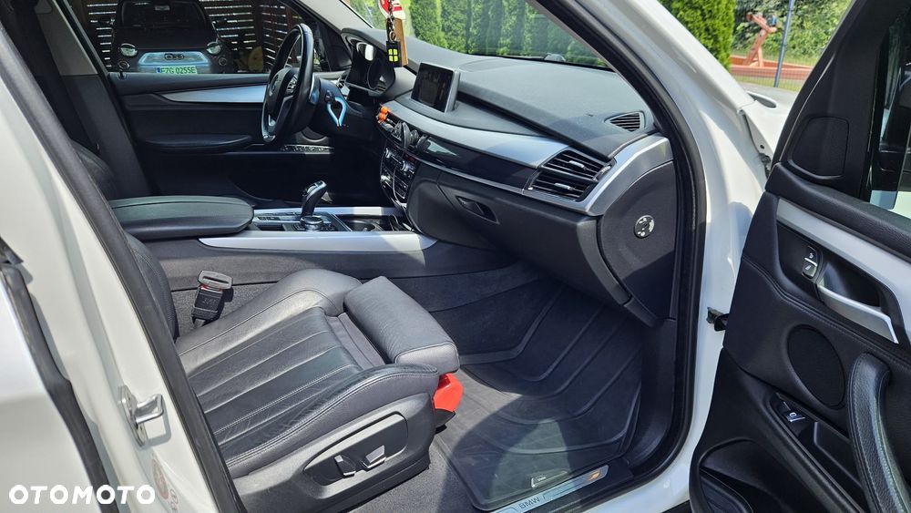 BMW X5 xDrive25d - 12