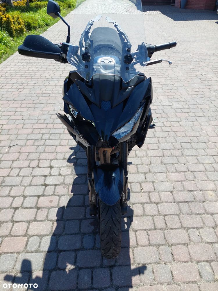 Kawasaki Versys 1000 - 8