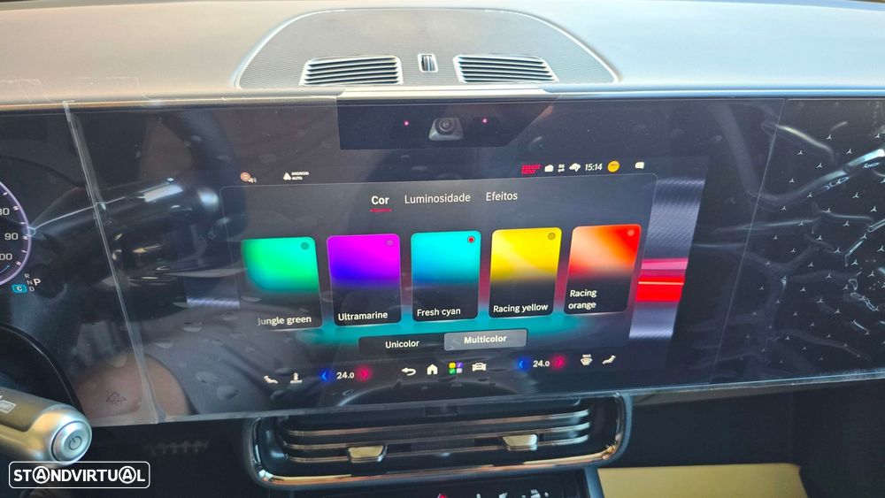 Mercedes-Benz CLA 250 - 42